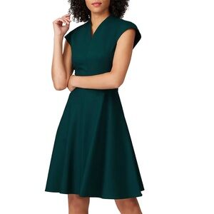 Elegant Green Sleeveless Dress